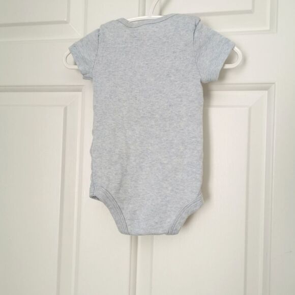 *free Joe Fresh short sleeve onesie 0-3 m - Picture 4 of 4